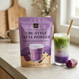 Bardollini Matcha Ube Style Latte, poudre instantanée pour latte crémeux matcha et patate douce violette philippine, 6.5% d'ube véritable, couleur naturellement violacée, texture soyeuse chaud ou glacé, disponible sur Planet Foods