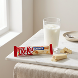 KitKat Chunky White, barre chocolatée grand format enrobée de chocolat blanc fondant avec coeur de gaufre croustillante, édition Nestlé disponible sur Planet Foods, idéale pour une pause gourmande généreuse.